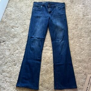 Women’s LN Kut from the Kloth 8s baby bootcut jeans